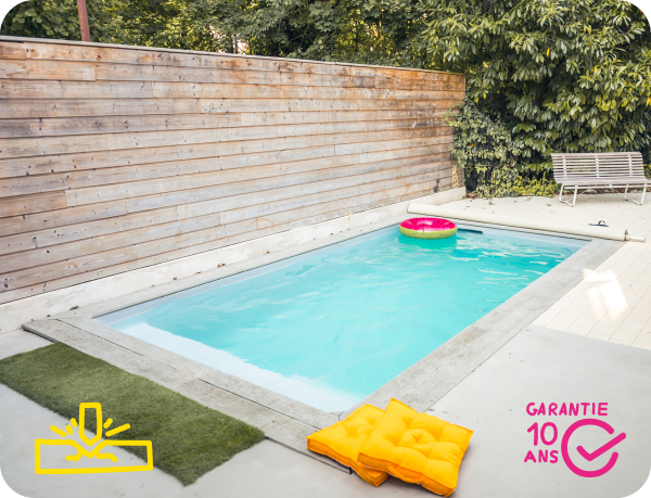 Une piscine belle et solide comme un roc